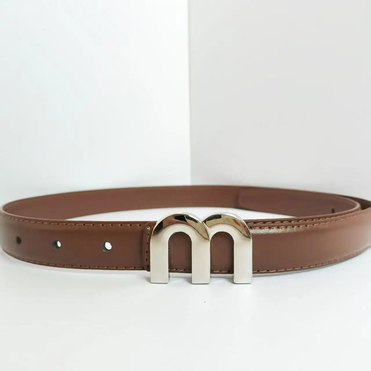 Women’s Elegant Belt with Silver Buckle - Ellivora
