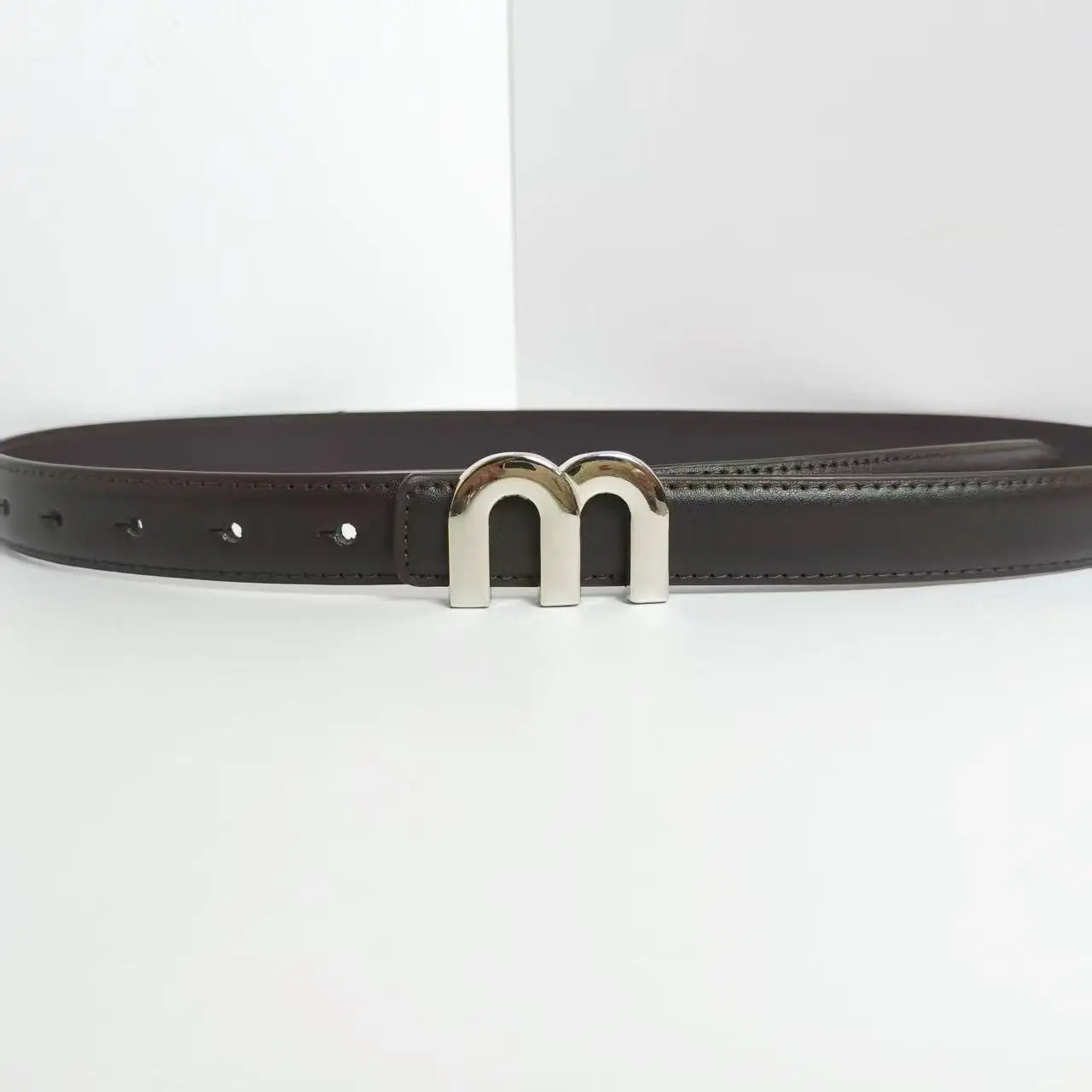 Women’s Elegant Belt with Silver Buckle - Ellivora