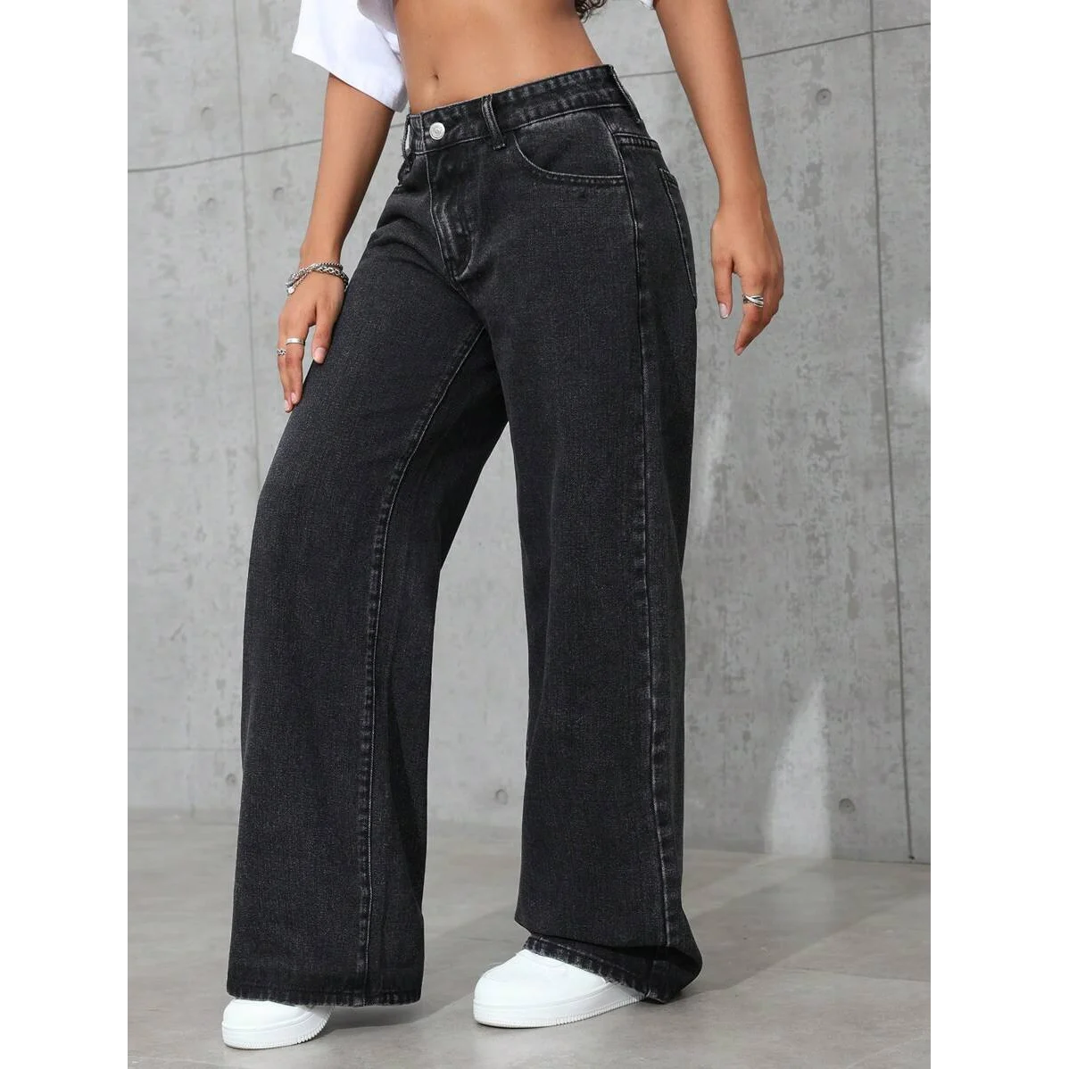 Plus Size Women’s Wide-Leg Jeans - Ellivora