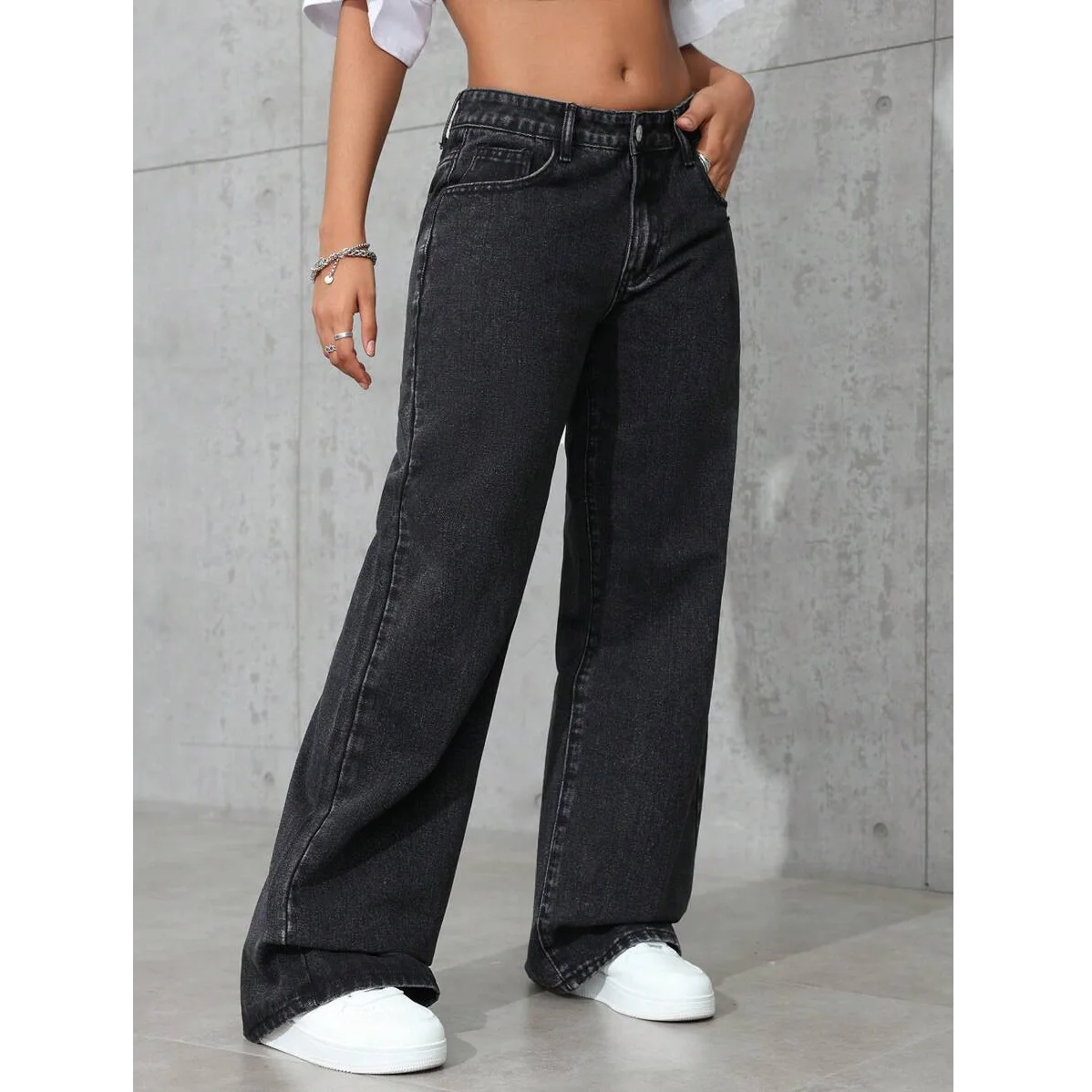 Plus Size Women’s Wide-Leg Jeans - Ellivora